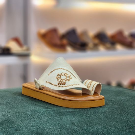 صورة زبيري وطني مطرز شامواه موديل م55